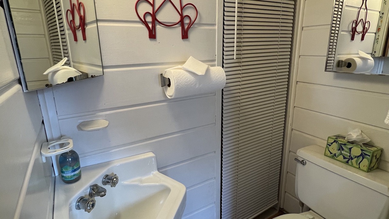 Photo of Bathroom in Rehoboth Beach