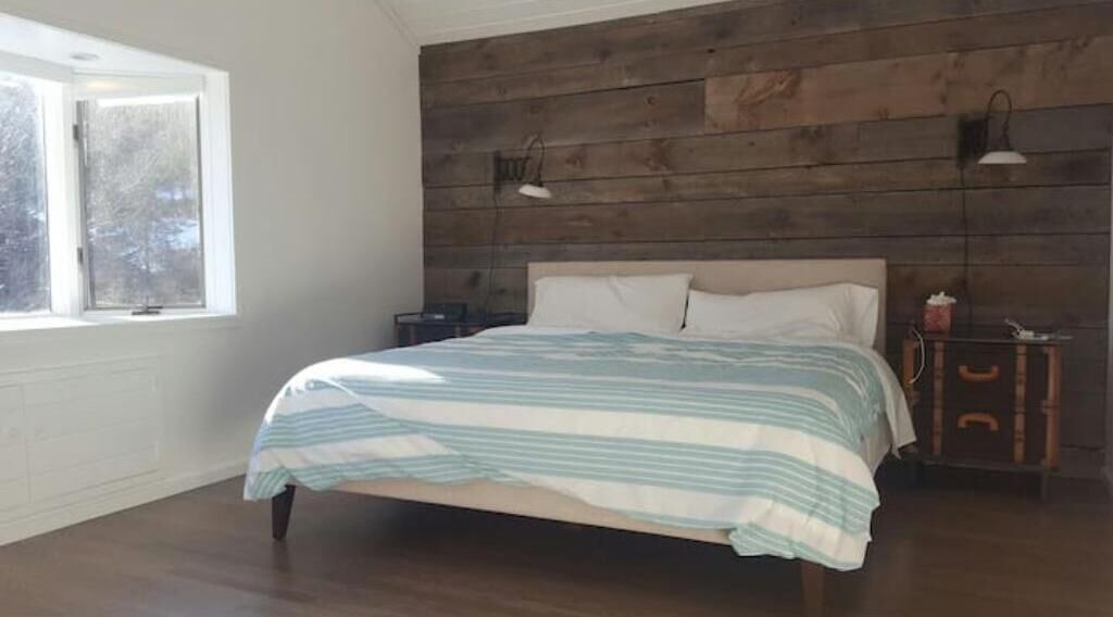 Photo of Bedroom in Town of Olive