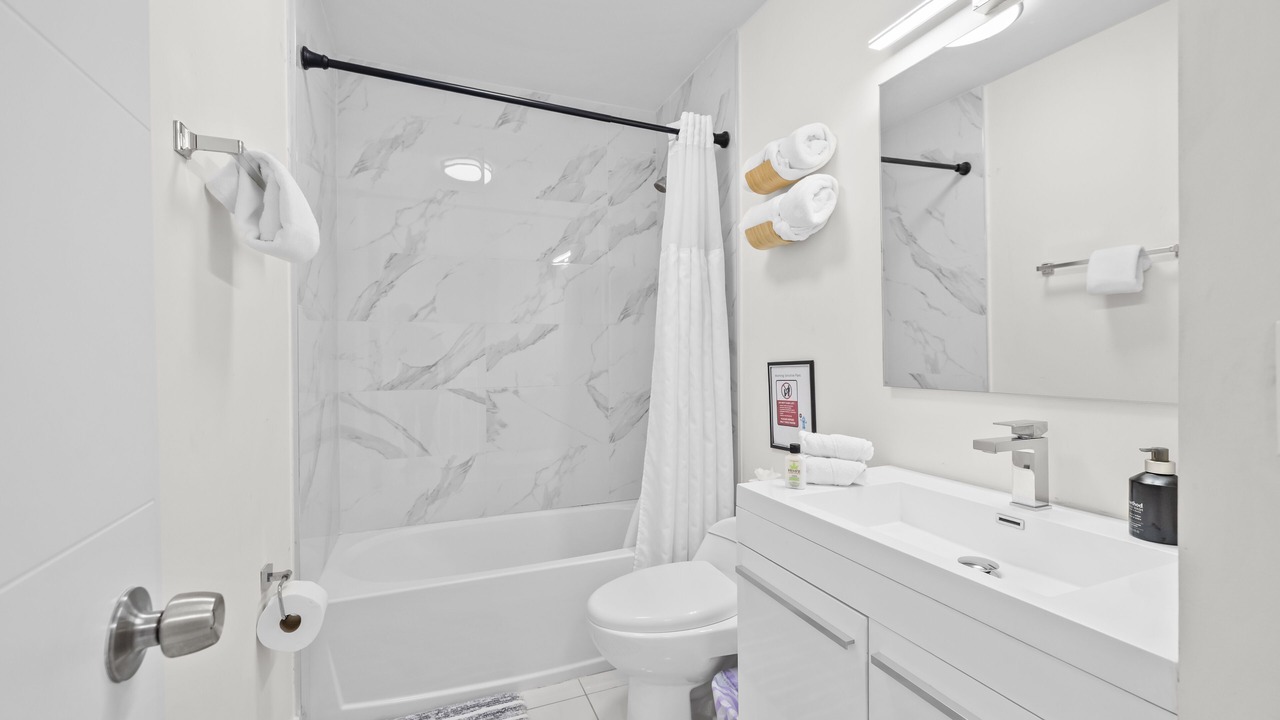 Photo of Bathroom in Gladeview