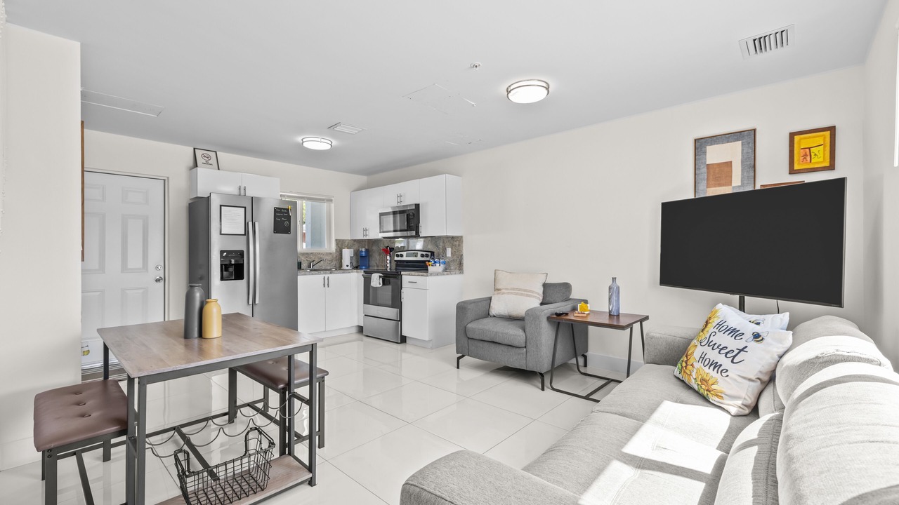 Photo of Livingroom in Gladeview