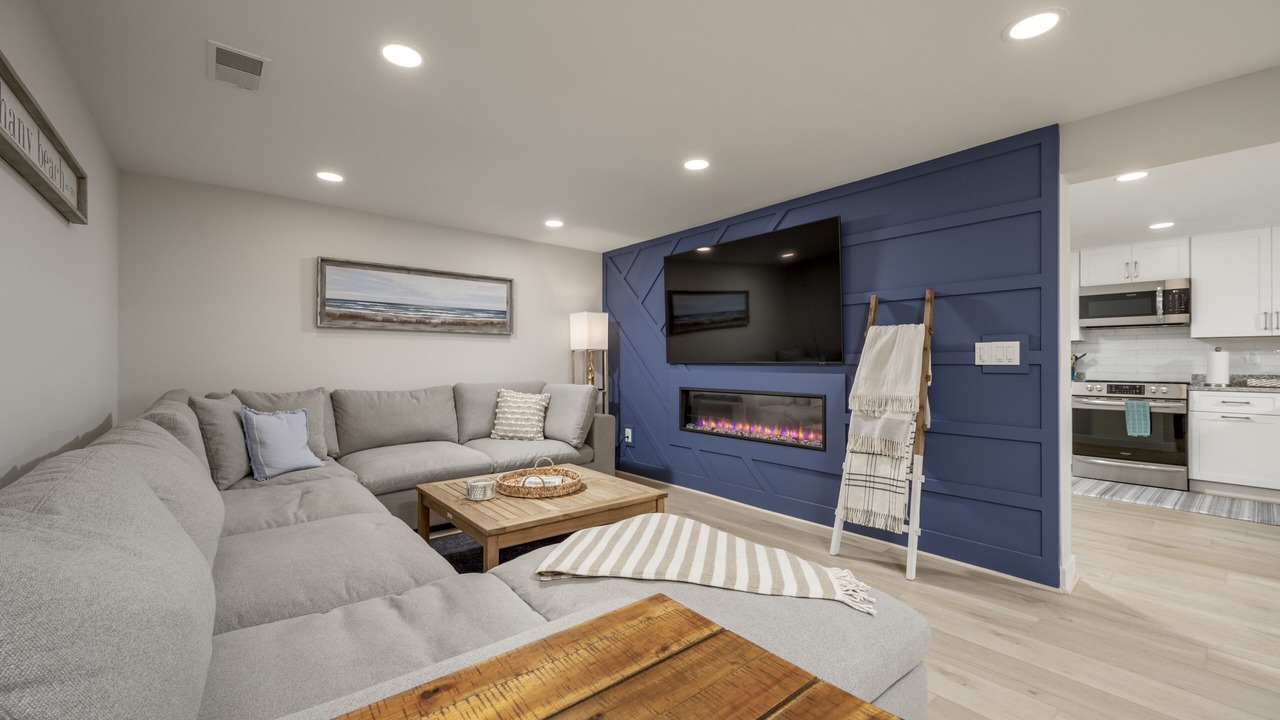 Photo of Livingroom in Sandpiper Pines
