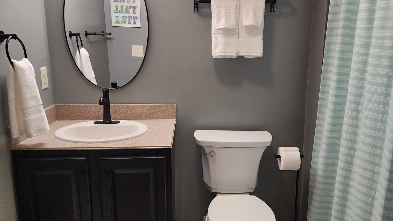 Photo of Bathroom in Edray