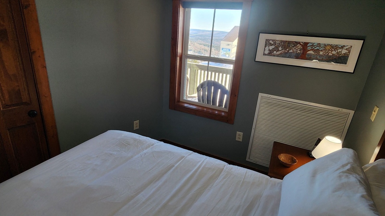 Photo of Bedroom in Edray