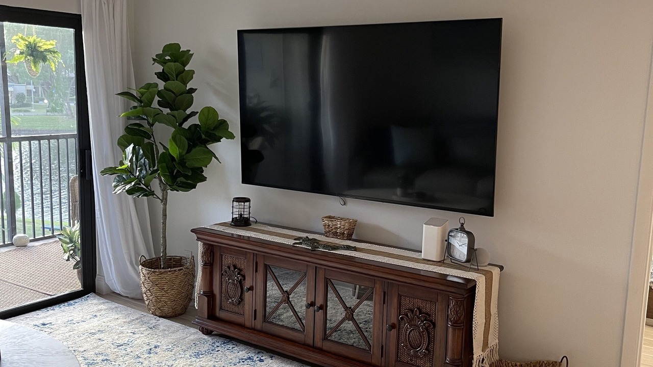 Photo of Livingroom in Deerfield Beach