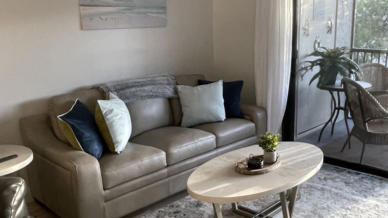 Photo of Livingroom in Deerfield Beach