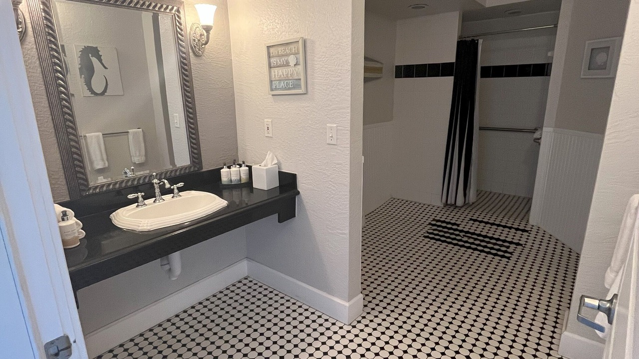 Photo of Bathroom in East Fort Lauderdale