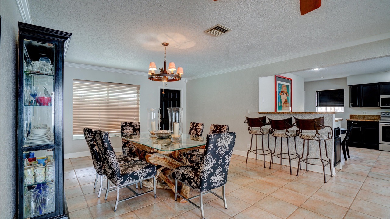 Photo of Livingroom in Cypress Point