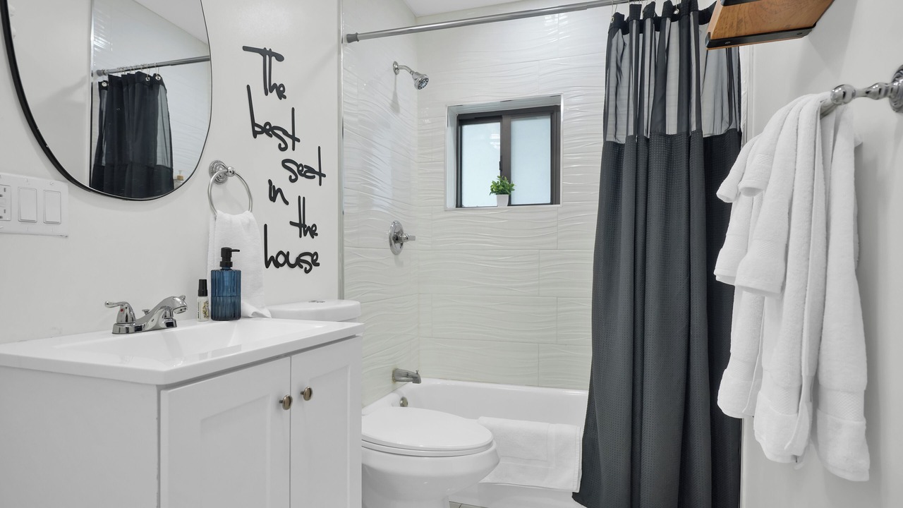 Photo of Bathroom in West Little River
