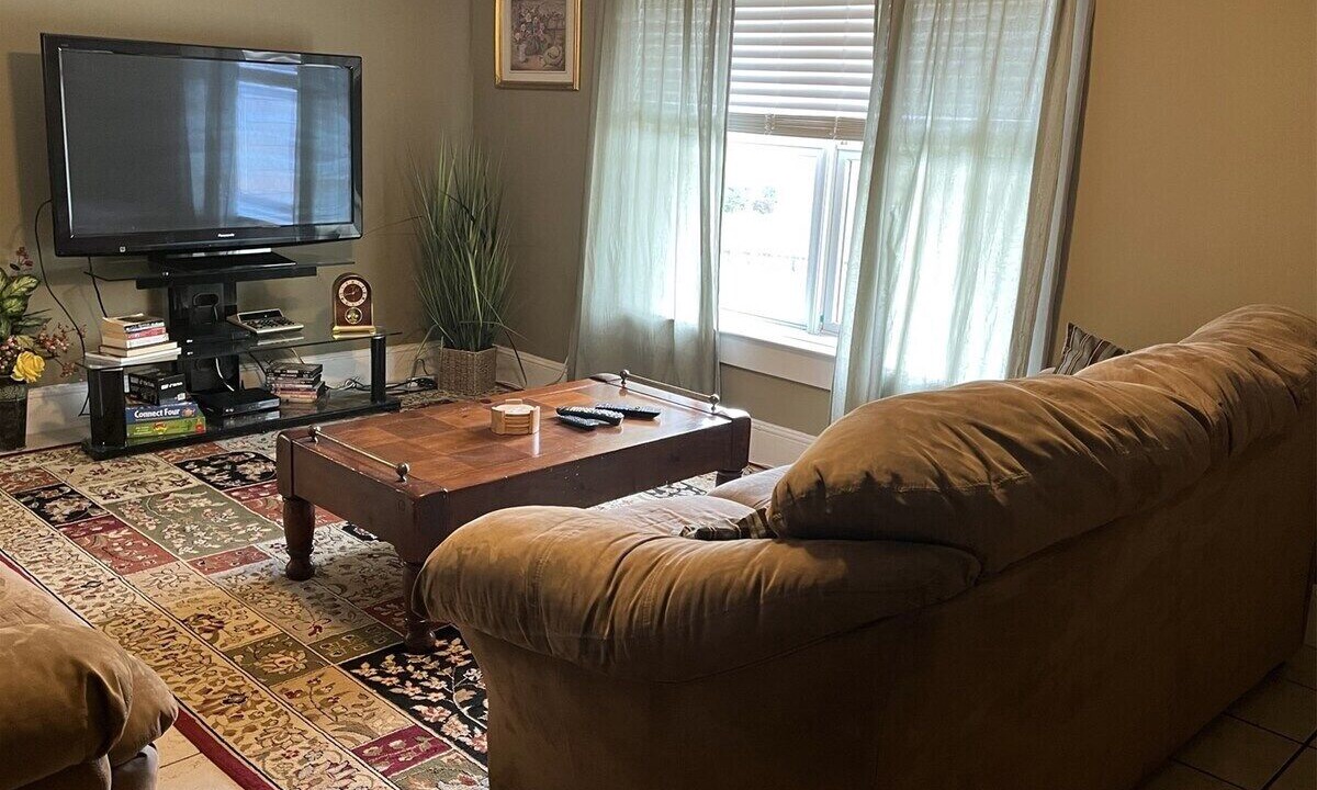 Photo of Livingroom in Stanardsville