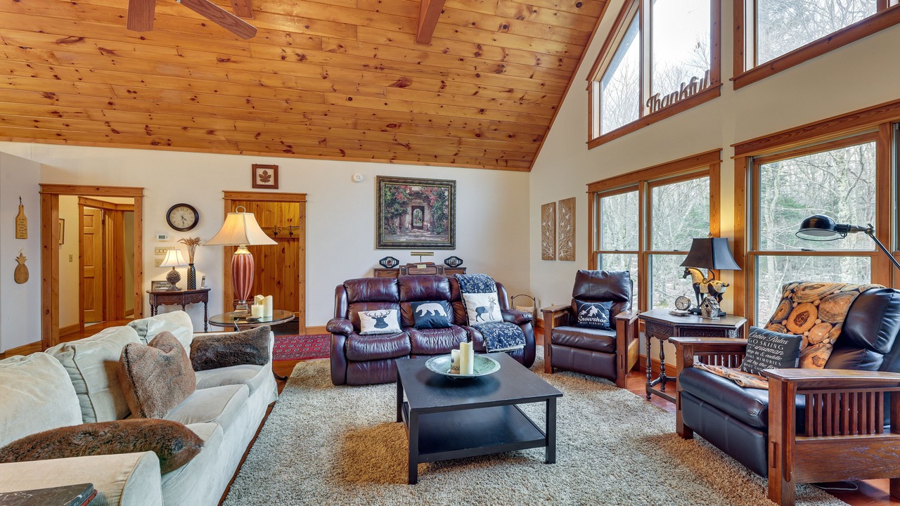 Photo of Livingroom in Edray