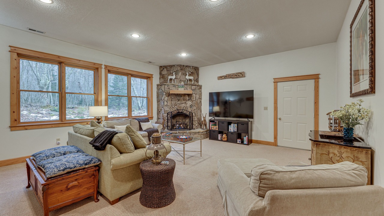Photo of Livingroom in Edray