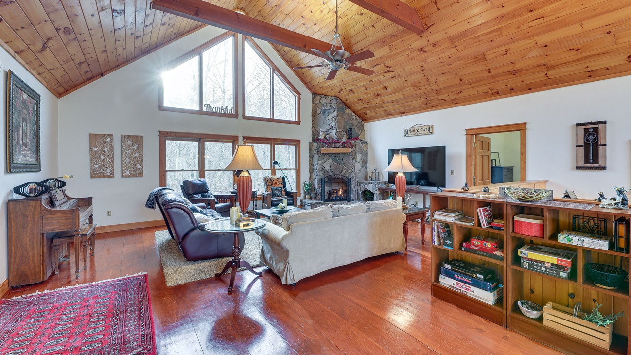Photo of Livingroom in Edray