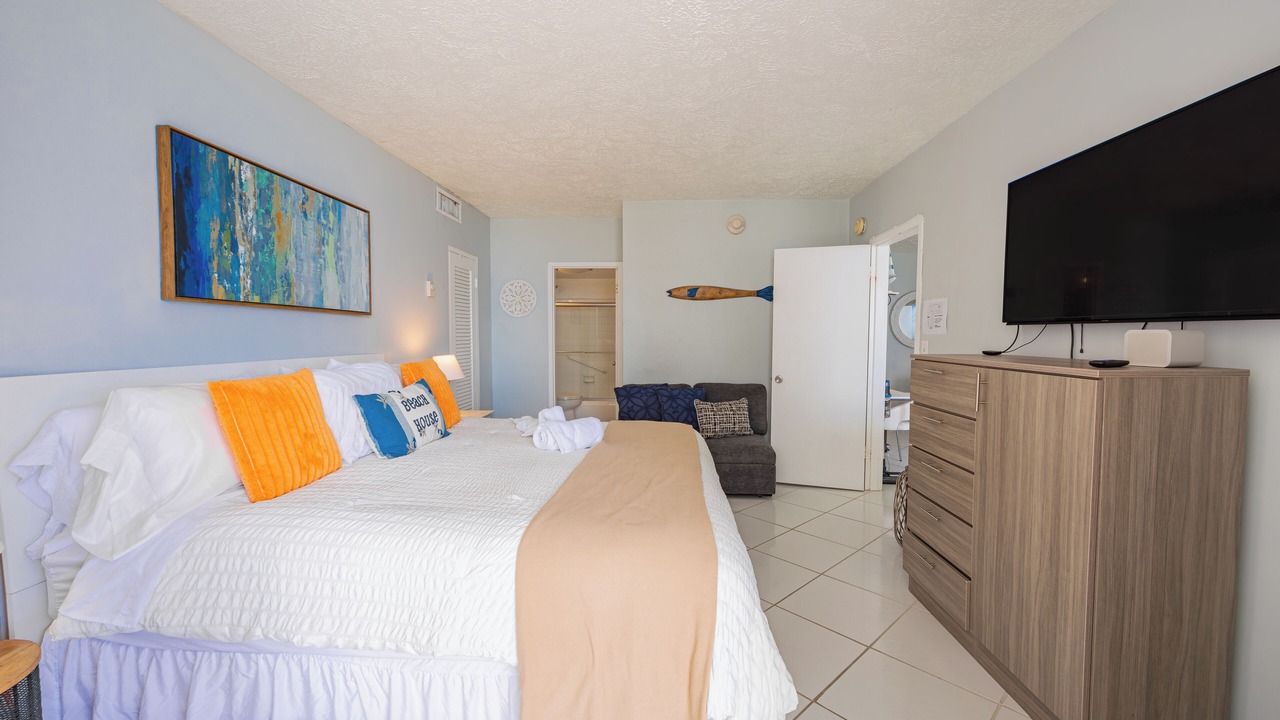 Photo of Bedroom in Galt Mile