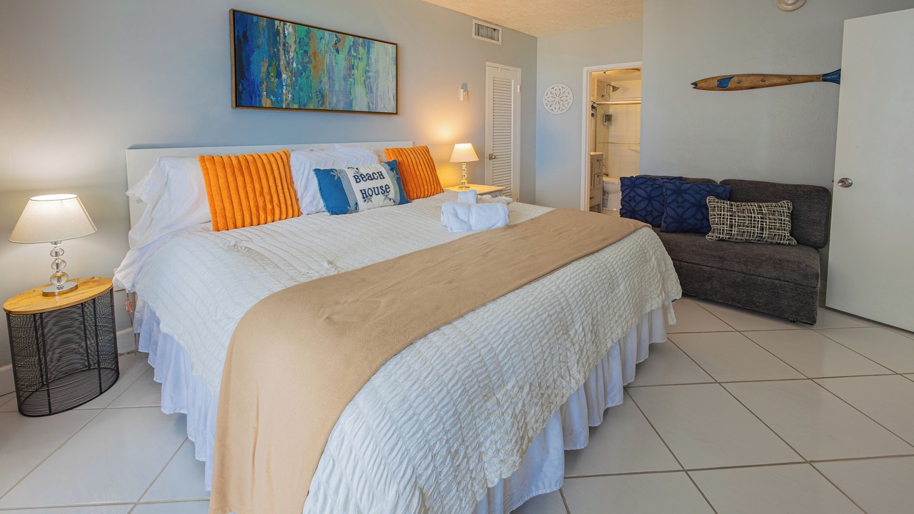 Photo of Bedroom in Galt Mile