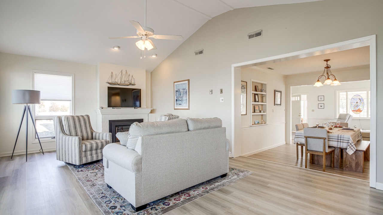Photo of Livingroom in Upper Fairmount