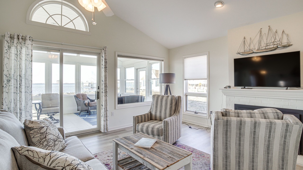 Photo of Livingroom in Upper Fairmount