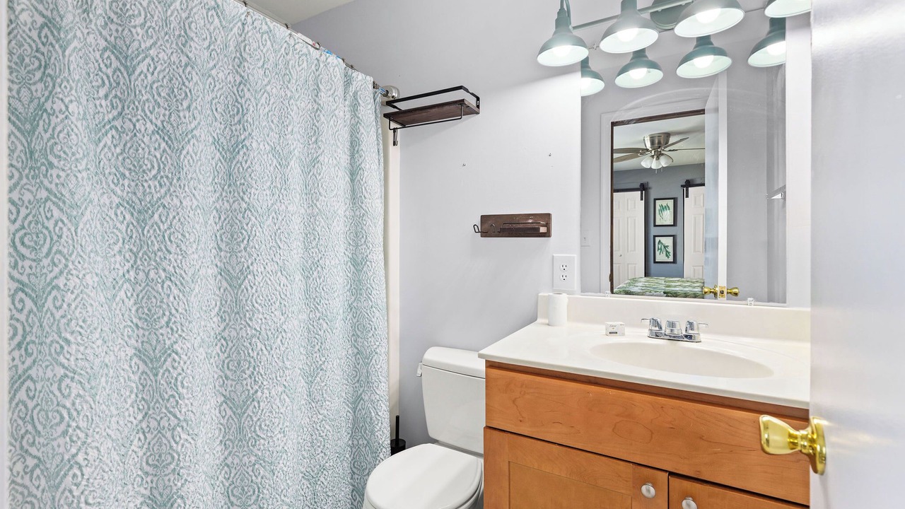 Photo of Bathroom in Caine Woods