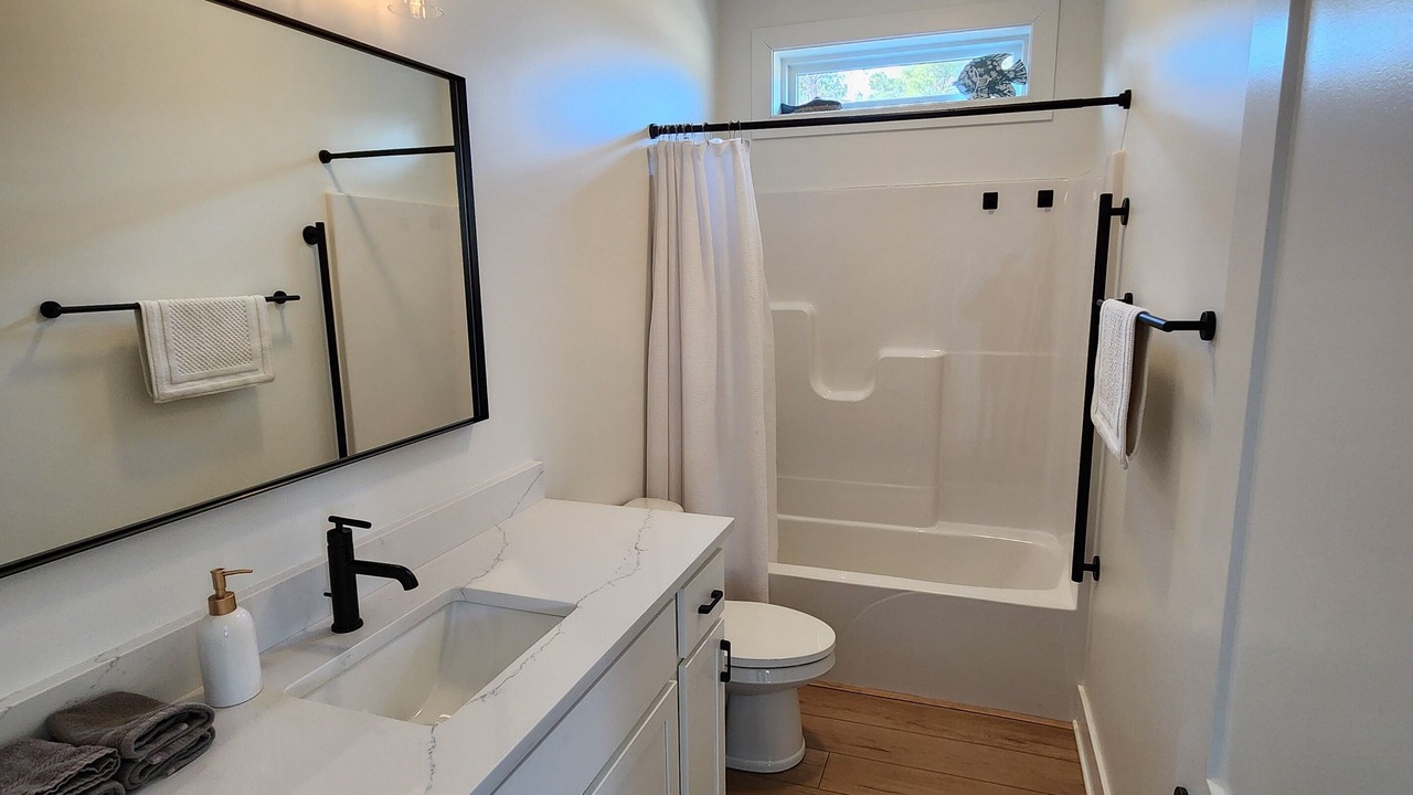 Photo of Bathroom in Marion Station