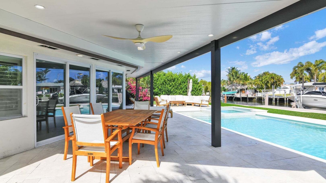 Photo of Outdoor in Garden Isles