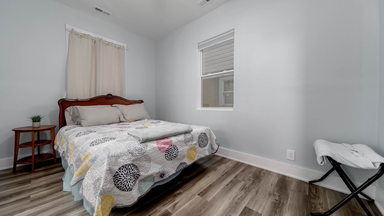 Photo of Bedroom in North Beach