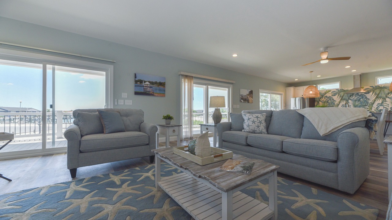 Photo of Livingroom in Long Neck