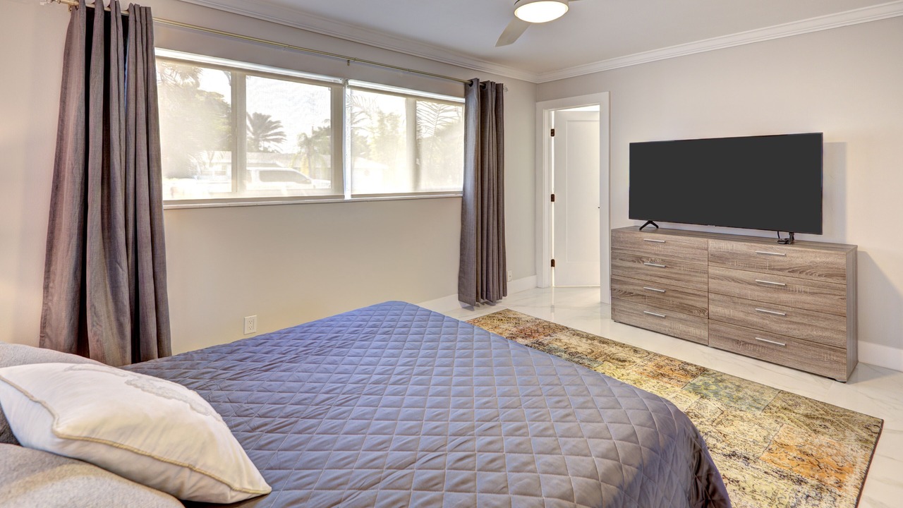 Photo of Bedroom in Deerfield Beach