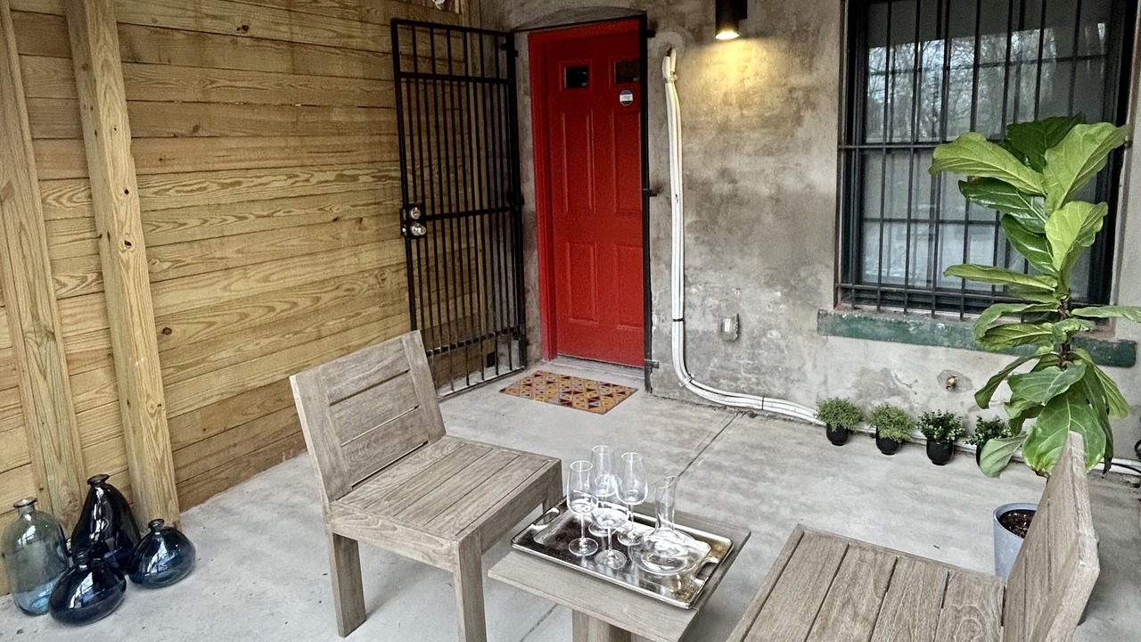 Photo of Patio Balcony in Jersey City