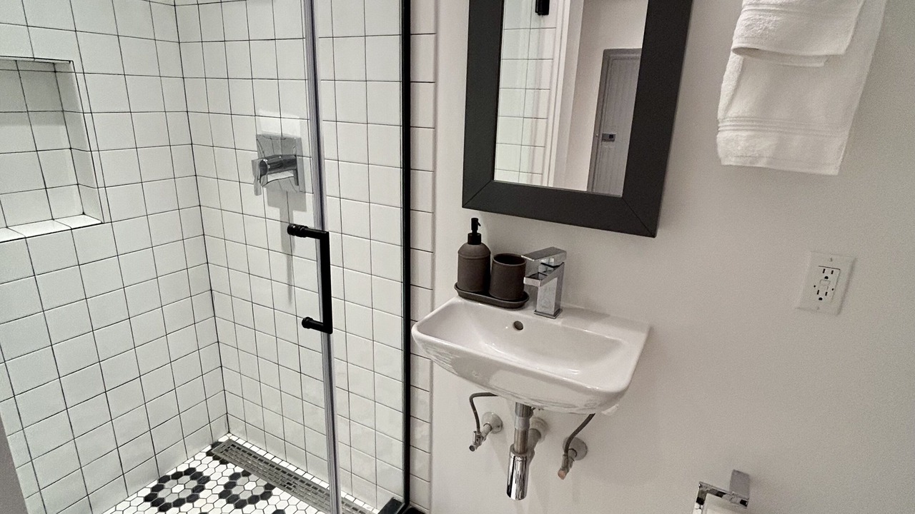 Photo of Bathroom in Jersey City