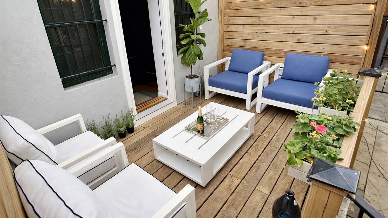 Photo of Patio Balcony in Jersey City