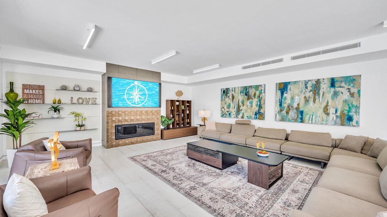 Photo of Livingroom in Harbor Beach