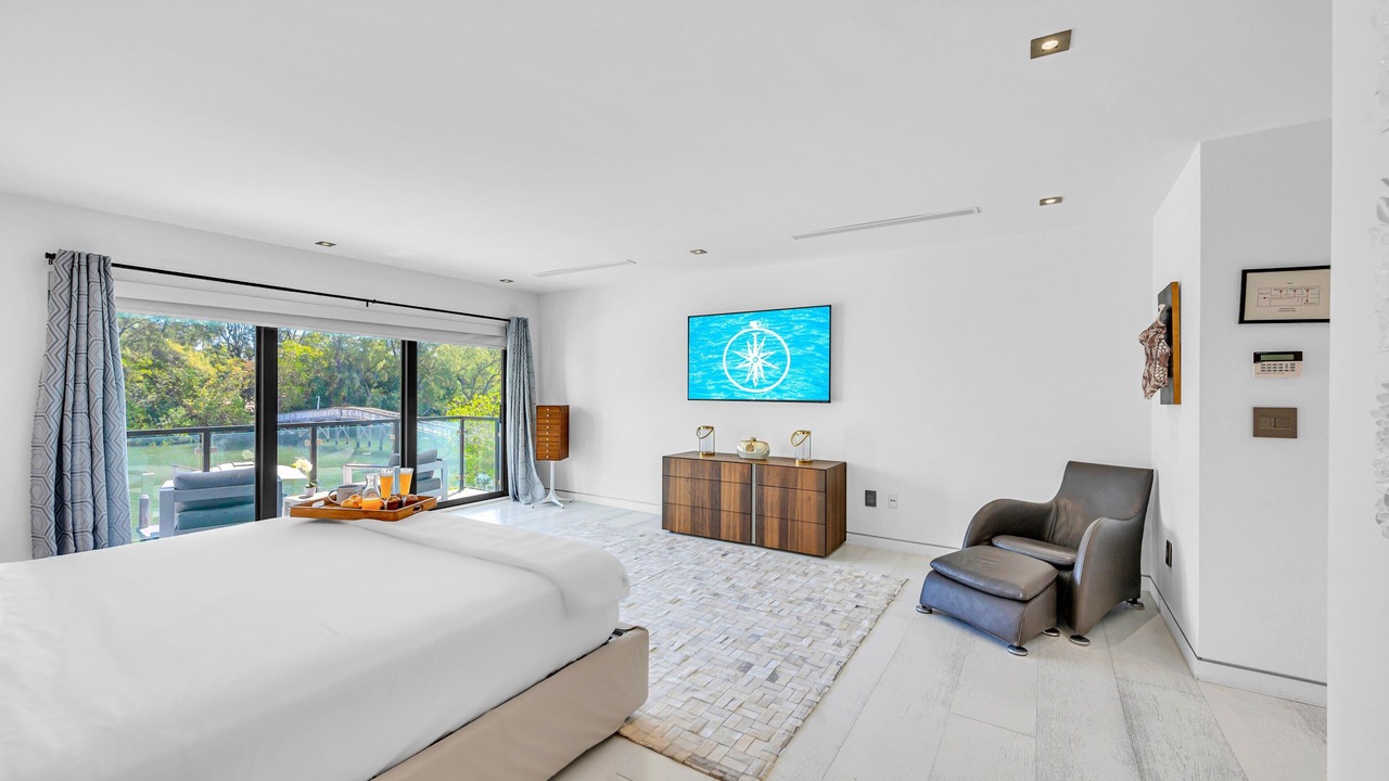 Photo of Bedroom in Harbor Beach