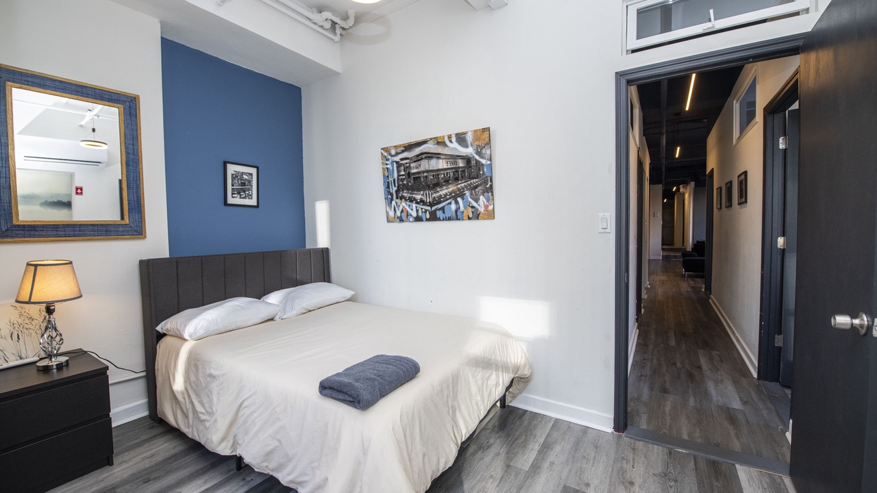 Photo of Bedroom in Midtown