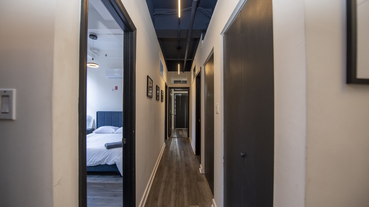 Photo of Bedroom in Midtown