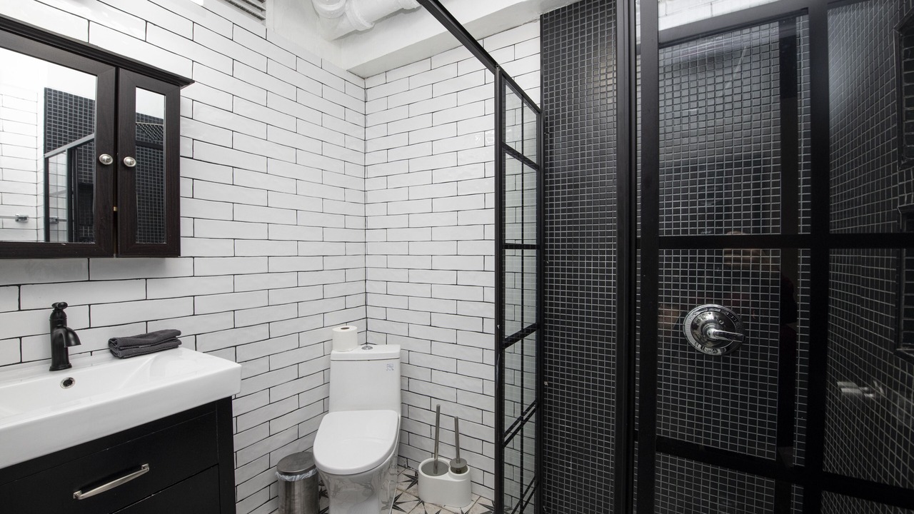 Photo of Bathroom in Midtown
