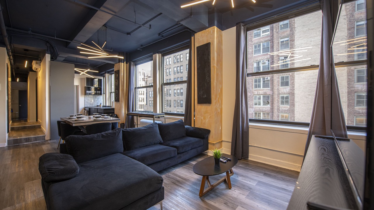 Photo of Livingroom in Midtown
