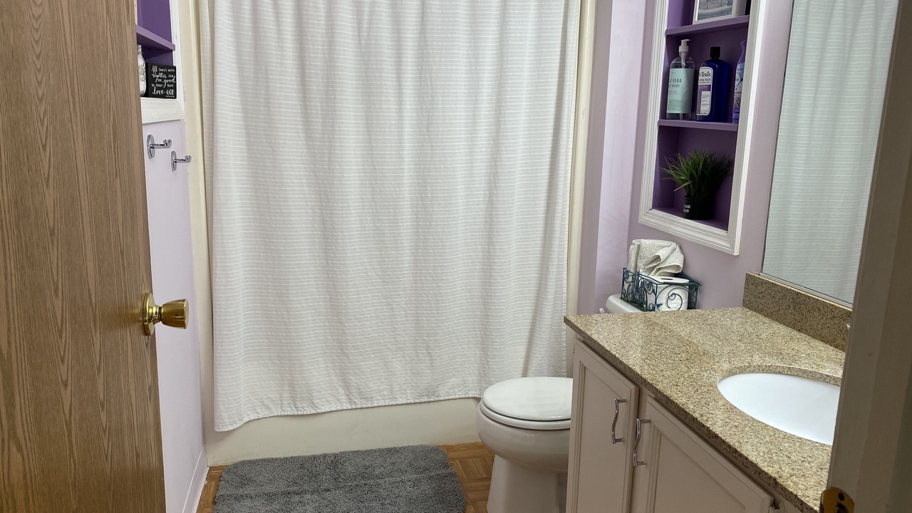 Photo of Bathroom in Geyser Crest