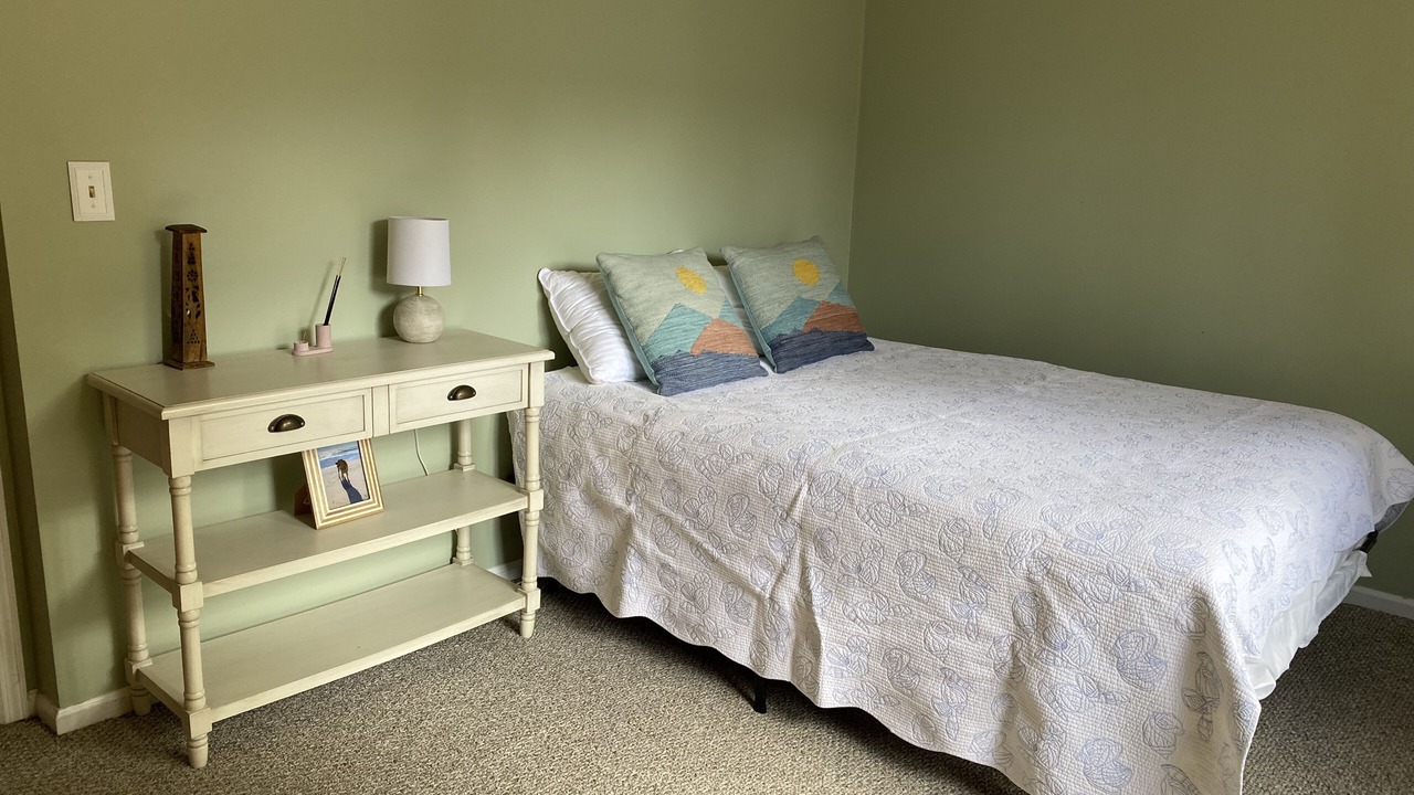 Photo of Bedroom in Geyser Crest