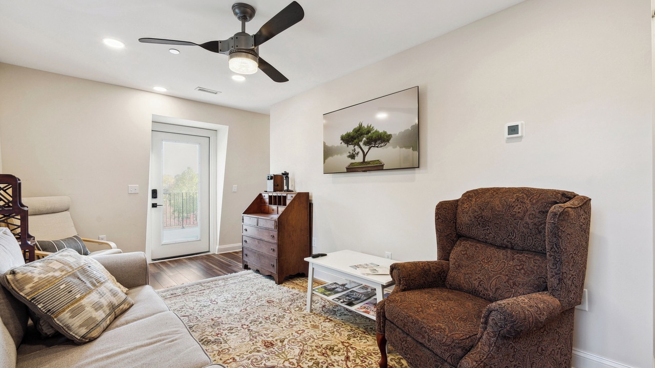 Photo of Livingroom in Chestertown