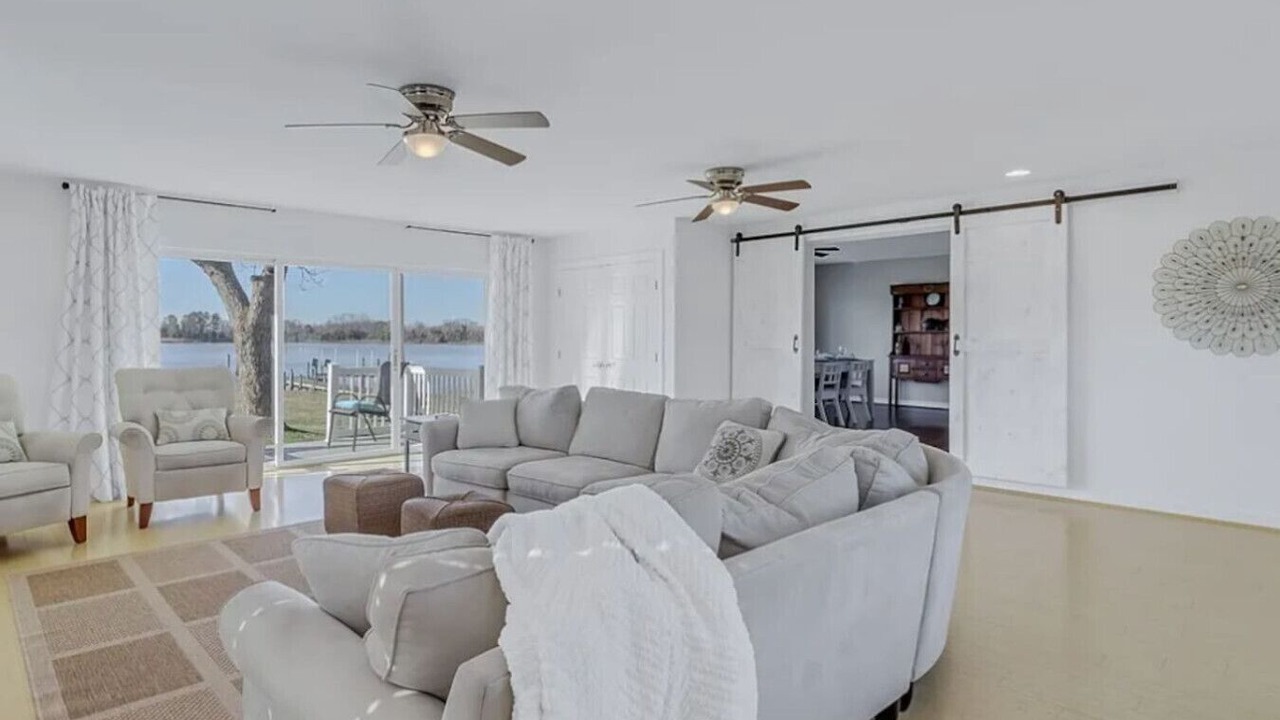 Photo of Livingroom in Sharps