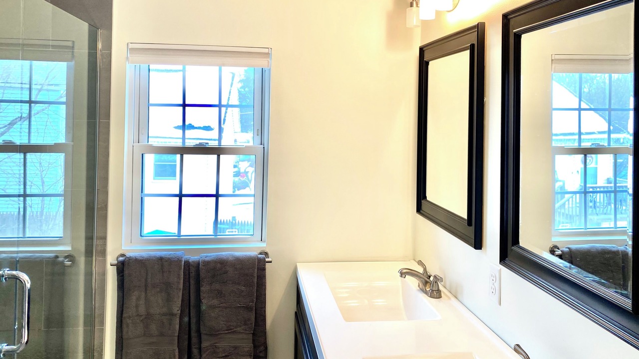 Photo of Bedroom in Saugerties
