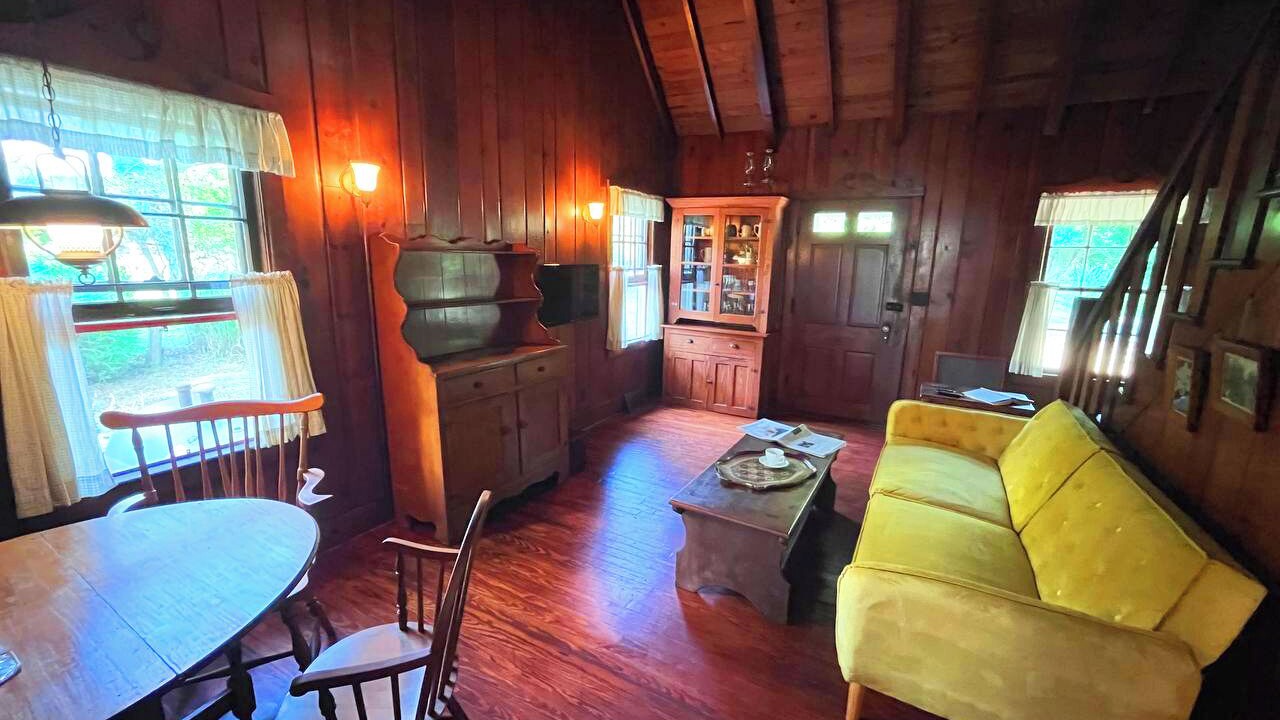 Photo of Livingroom in Bryans Road