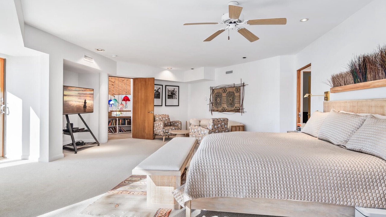 Photo of Bedroom in Royal Oak