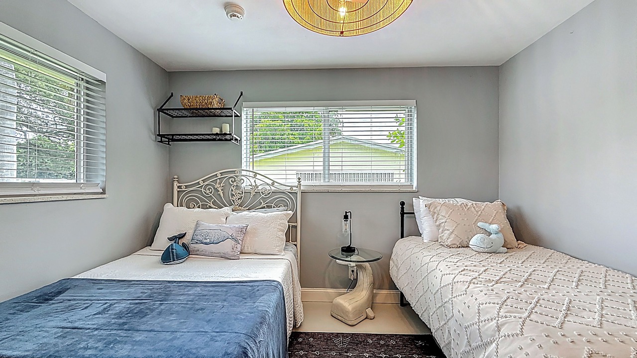 Photo of Bedroom in Riverland Village