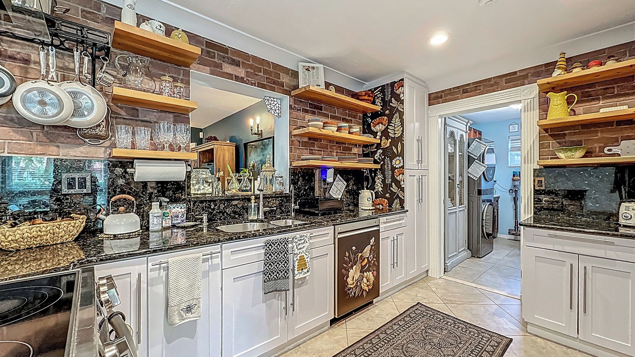 Photo of Kitchen in Riverland Village