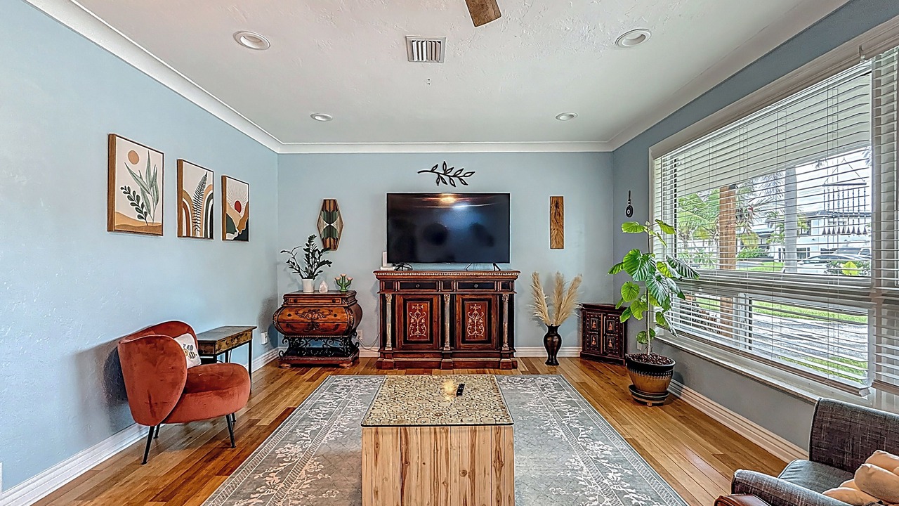 Photo of Livingroom in Riverland Village