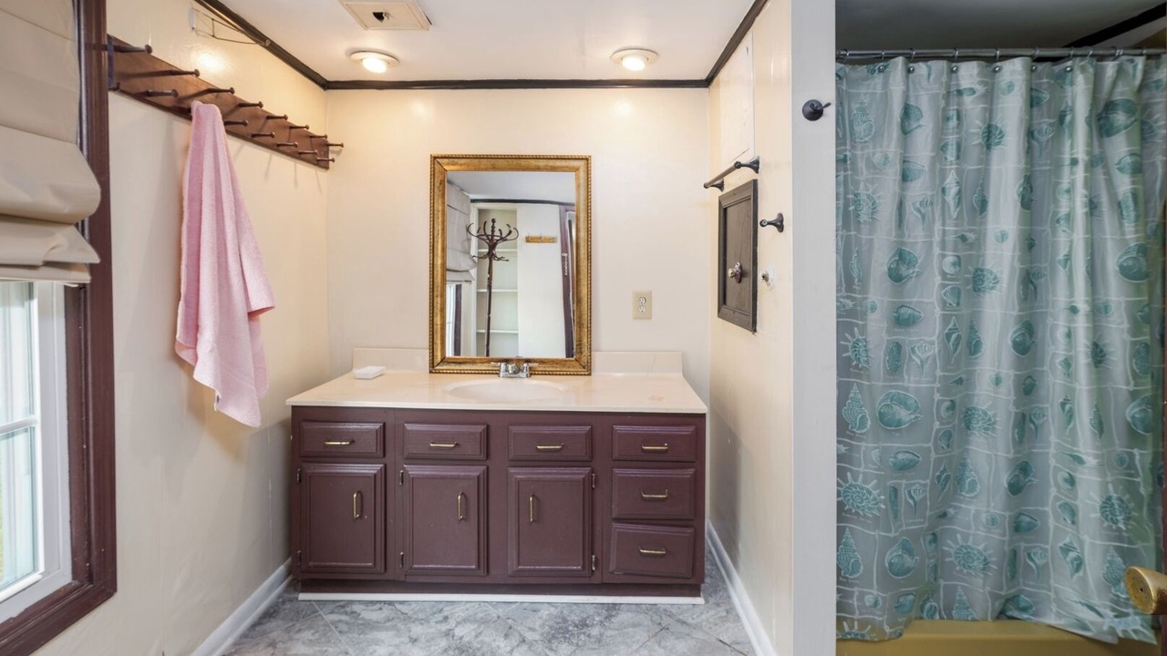 Photo of Bathroom in Delmar