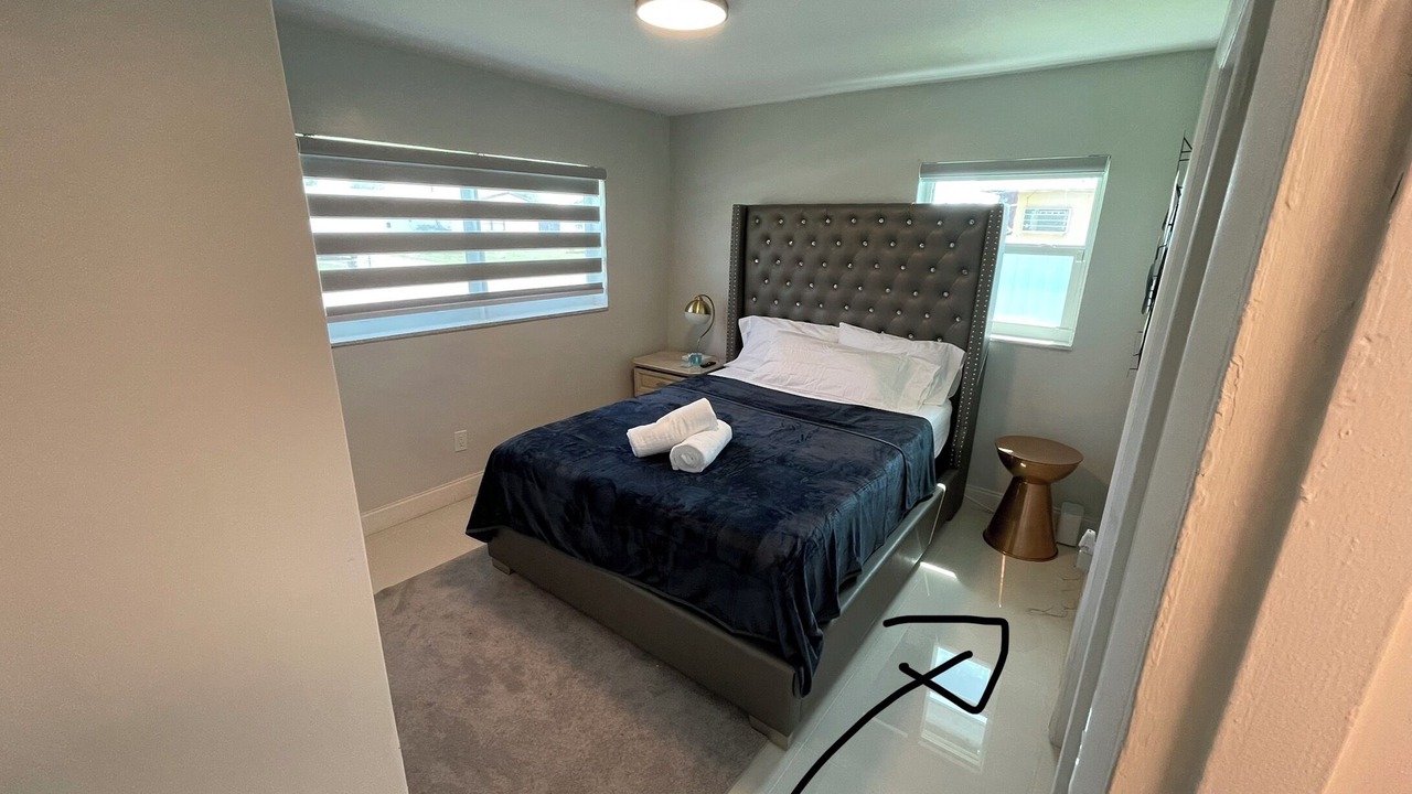 Photo of Bedroom in Carol City