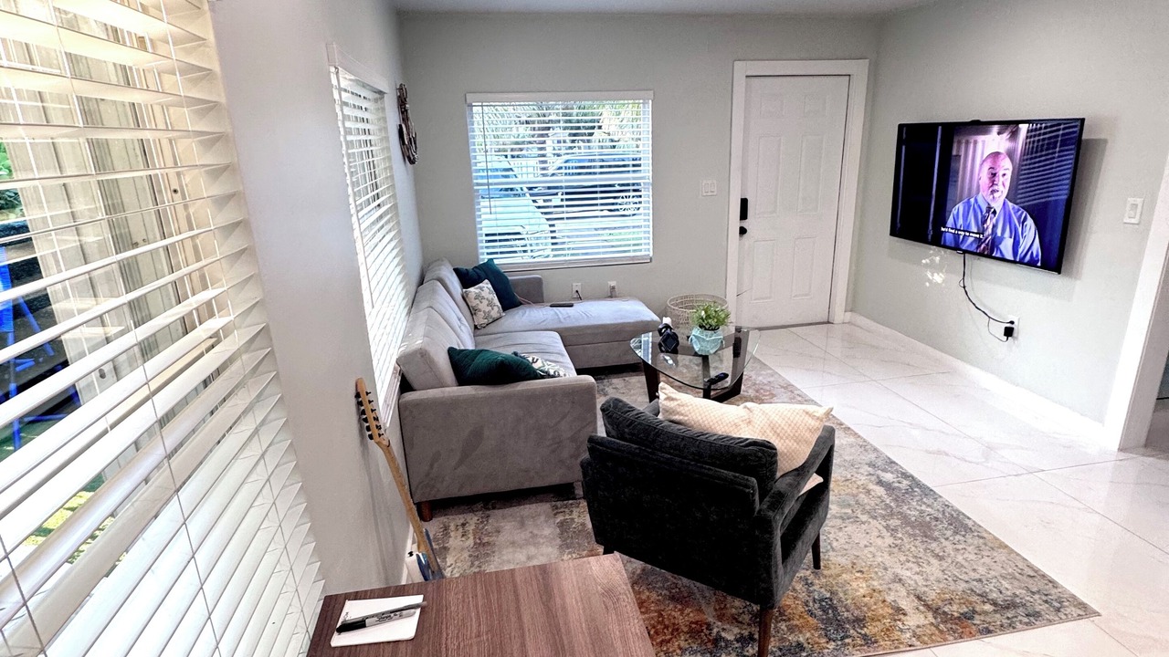 Photo of Livingroom in Dania Beach