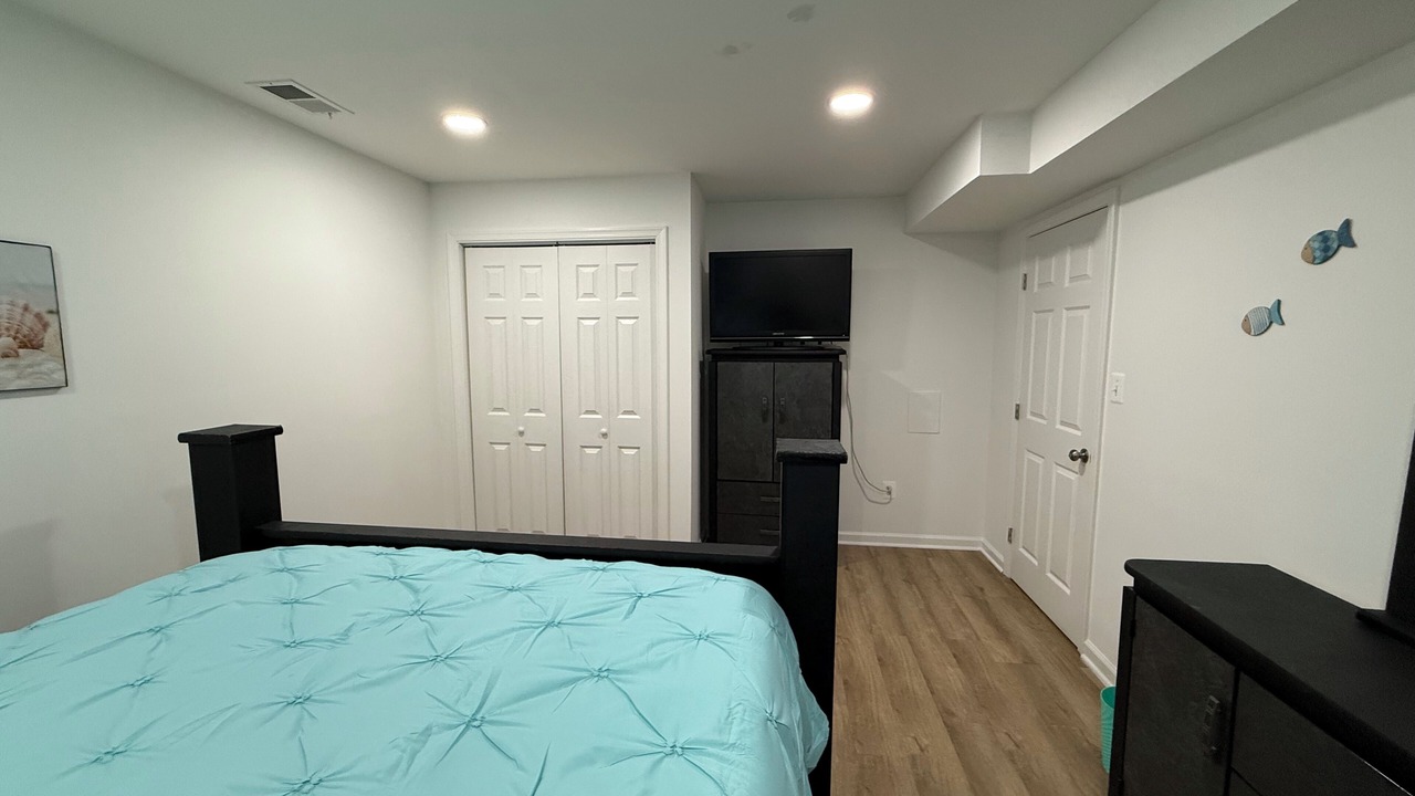 Photo of Bedroom in James Madison