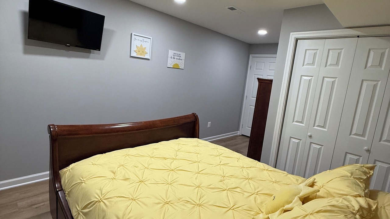 Photo of Bedroom in James Madison